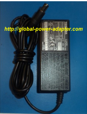 NEW GENUINE TOSHIBA PA3241U-1ACA 15V 3A AC POWER ADAPTER 100-240V 1.1A-0.6A 50-60HZ